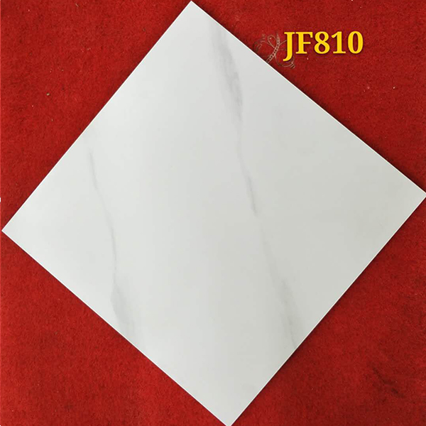JF810